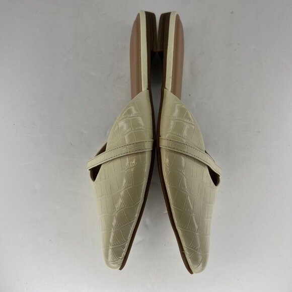 Old Navy Womens Beige Slip On Pointed Toe Strap Embossed Flat Size 8.5 Mules - Picture 7 of 10